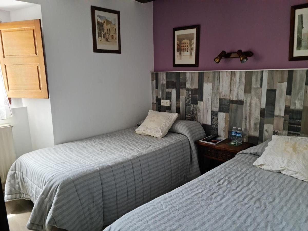 אטאפוארקה Restaurante Hotel Rural Papasol מראה חיצוני תמונה